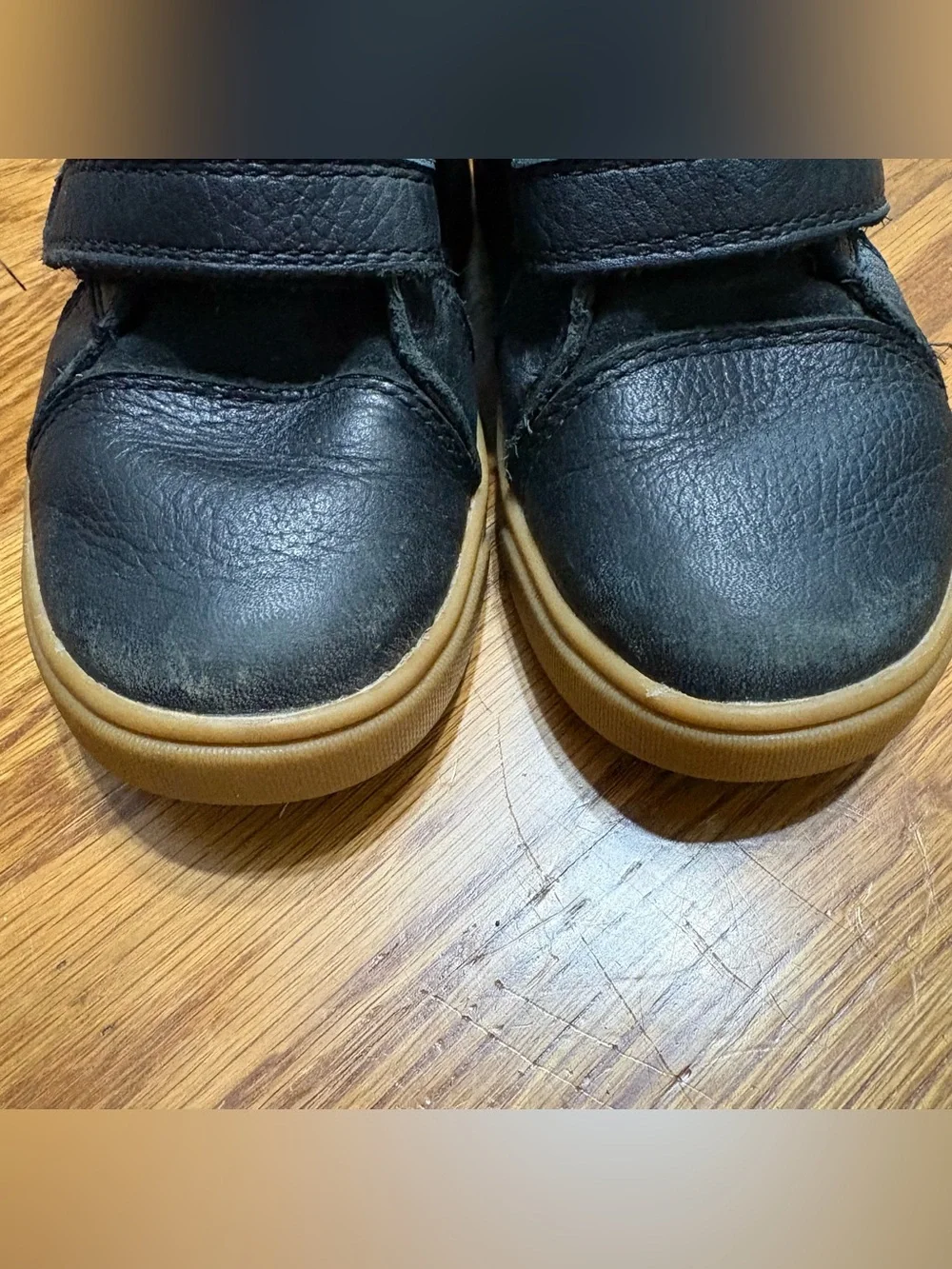 UGG Rennon II Black Leather Shearling High Top Shoes Toddler Size 9